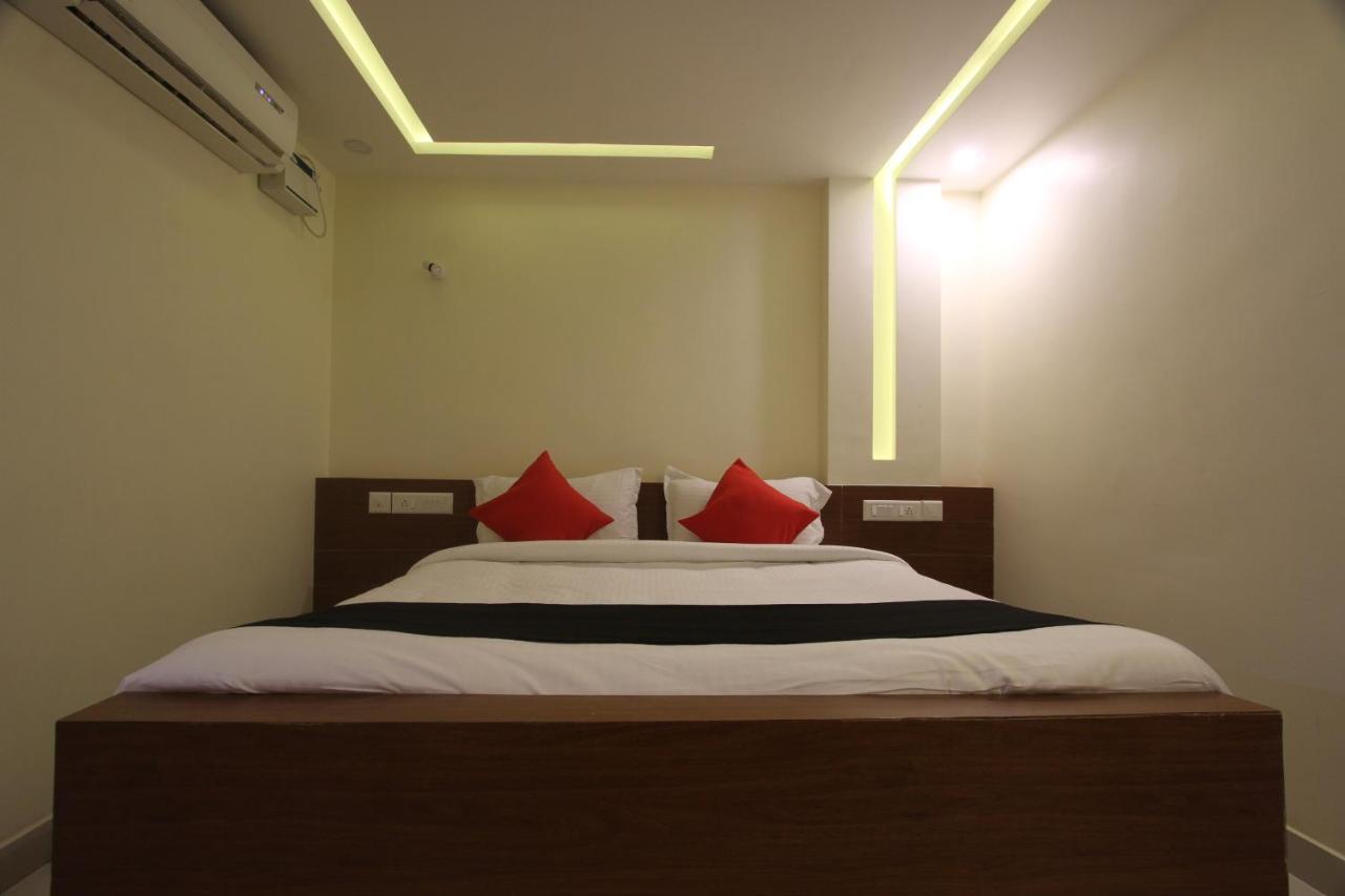 Divines Business Hotel Kuzhittura Zewnętrze zdjęcie